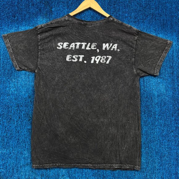 Alice In Chains Dirt Seattle WA Est 1987 Grunge Band Tee L - Picture 3 of 4